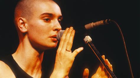 On sait désormais de quoi la chanteuse irlandaise Sinead 